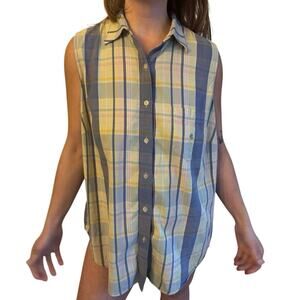 Lauren by Ralph Lauren button up collared sleeveless top